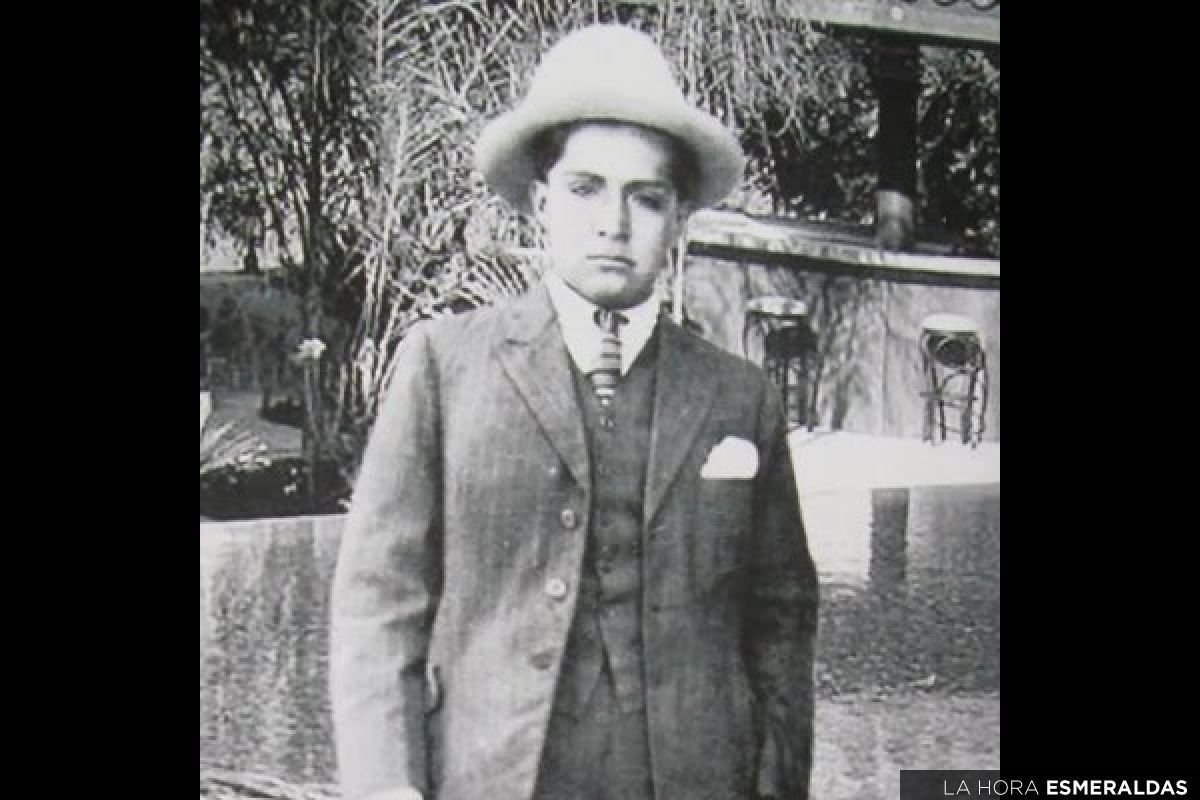 Fotografía histórica de Naún Briones