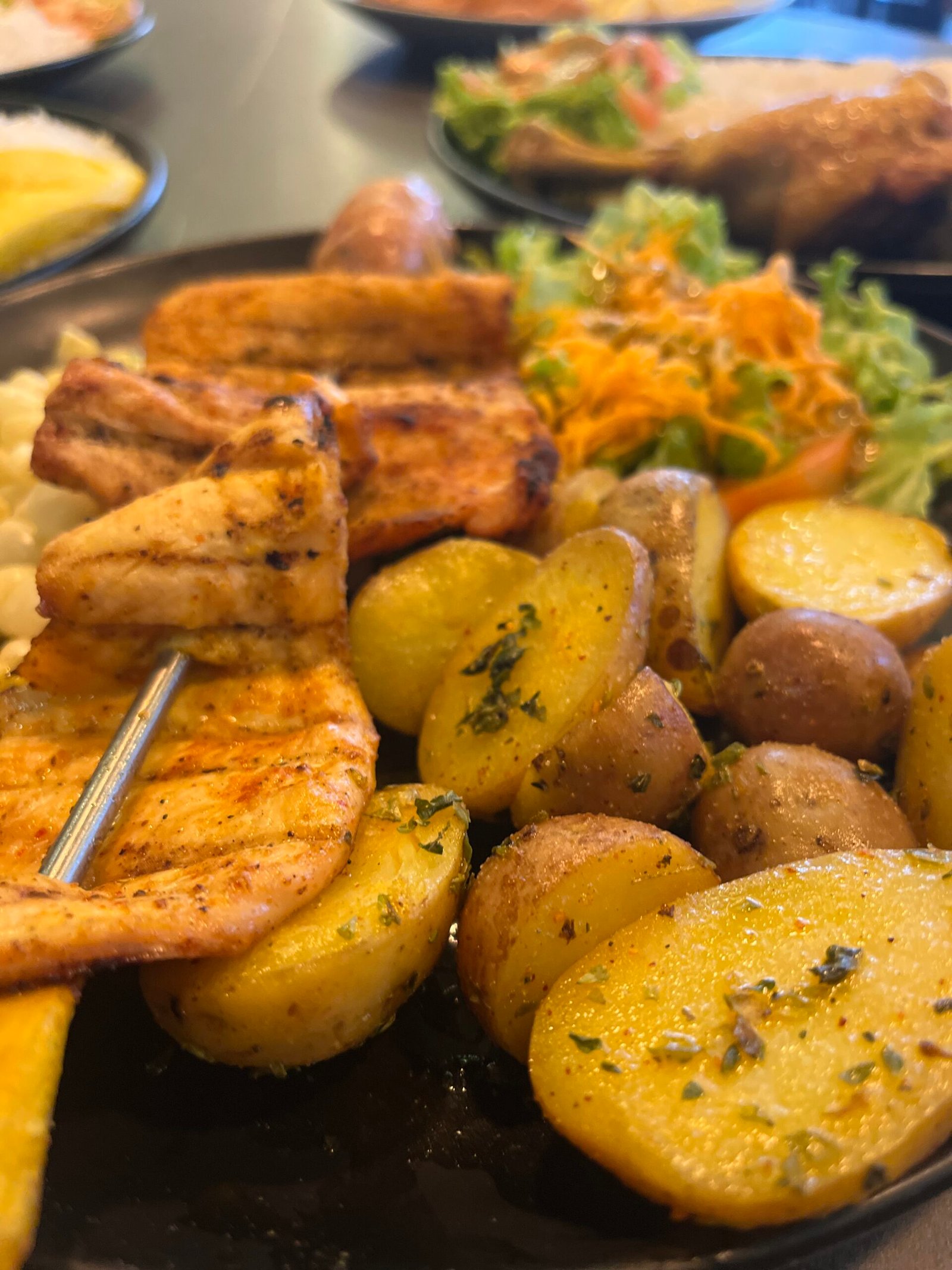 Pincho Mixto Frijol Dish