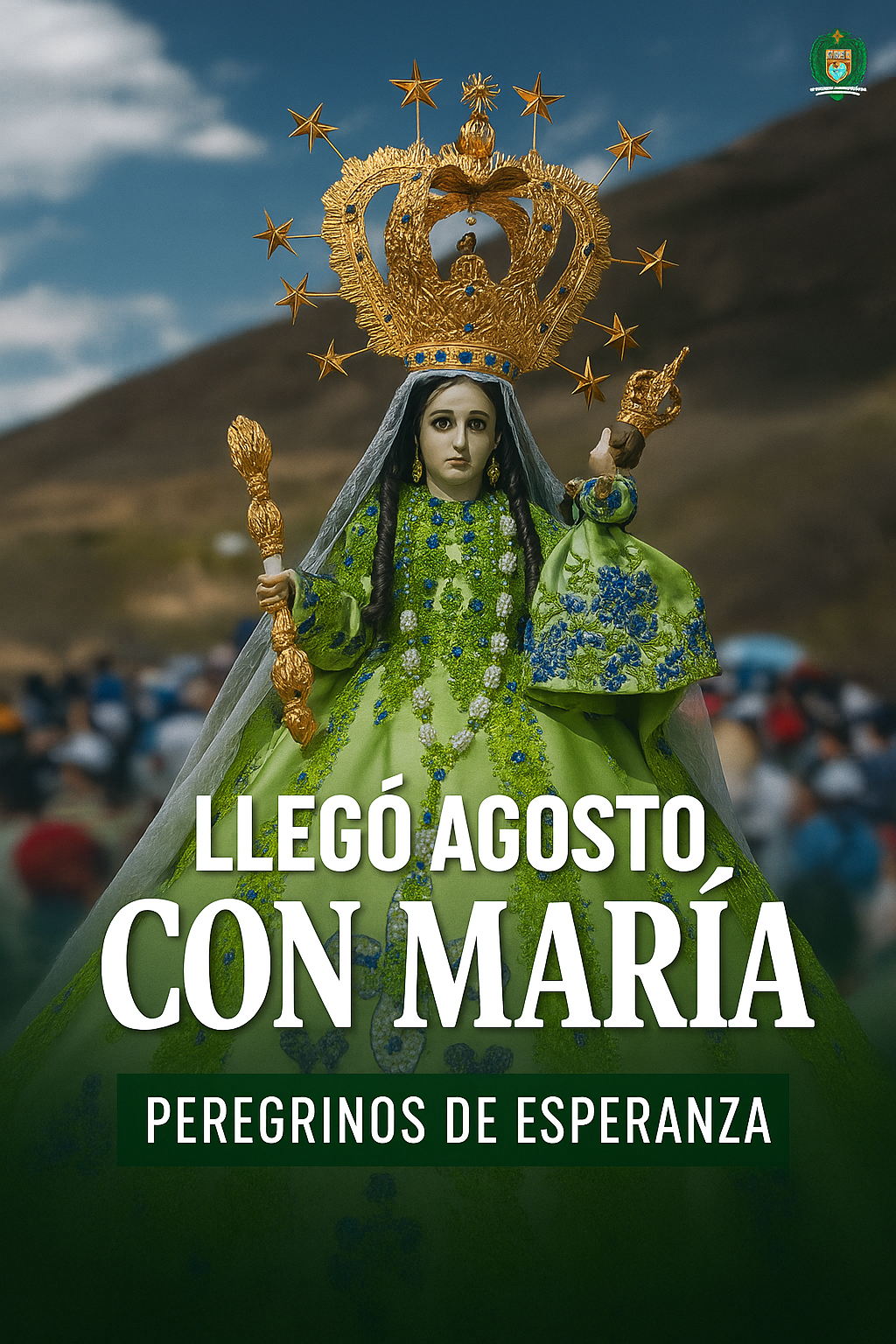 Peregrinos caminando en la Romería de la Virgen del Cisne