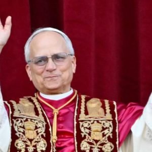 El Papa Robert Prevost: Biografía y Perfil Papabile 2025