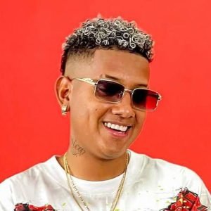 Jombriel Star Revelación Ecuador Diamante en Bruto Billboard